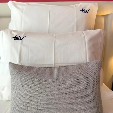 Luso Village Boutique Hotel 2*